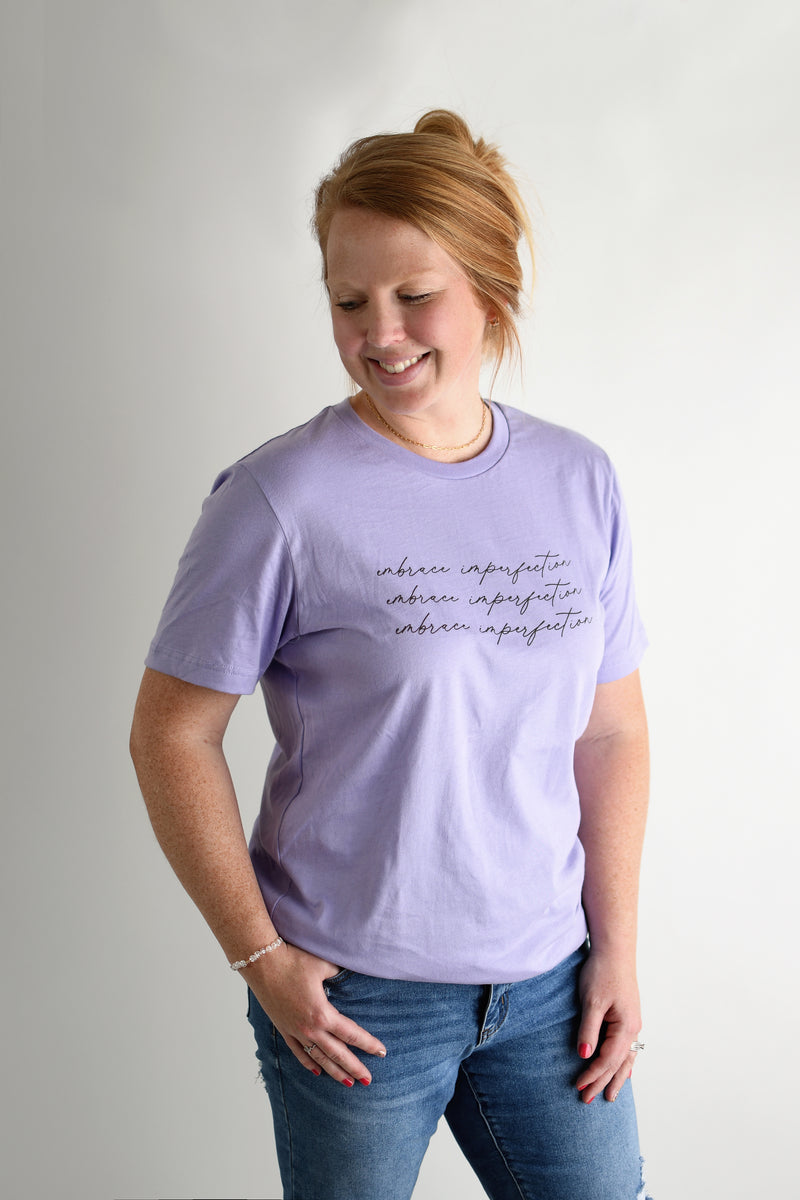 EMBRACE IMPERFECTION TEE IN LAVENDER
