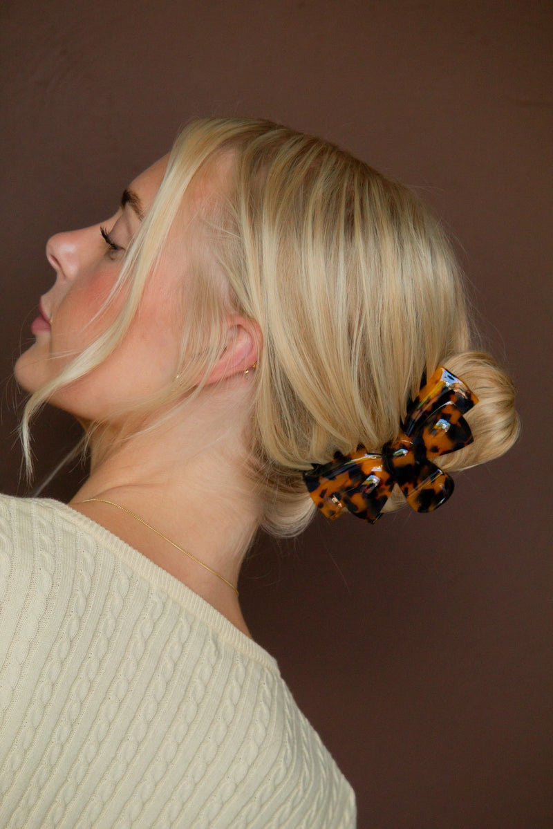 Tortoise Bow Claw Clip