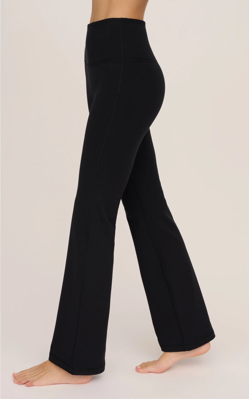 Fleece Lined Flare Leggings in Black