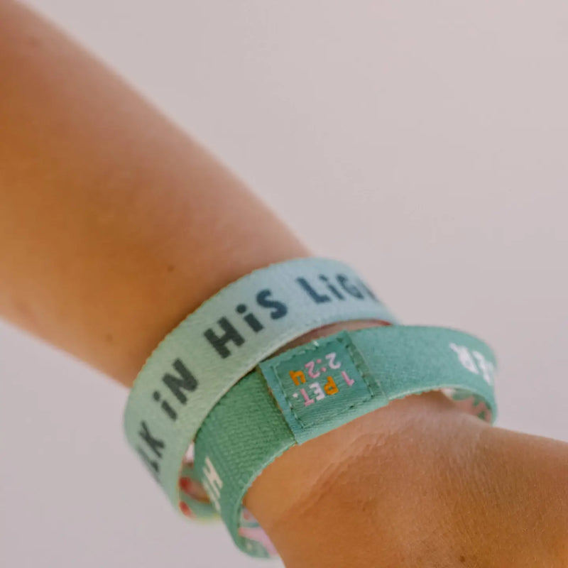 Walk in Light Kids Bracelet