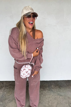 Farah V-Neck Pullover