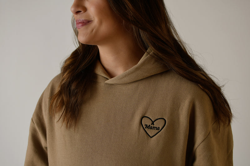 MAMA EMBROIDERED SWEATSHIRT