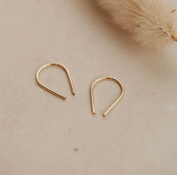 Tiny Horseshoe Earrings | 14kt Gold Fill