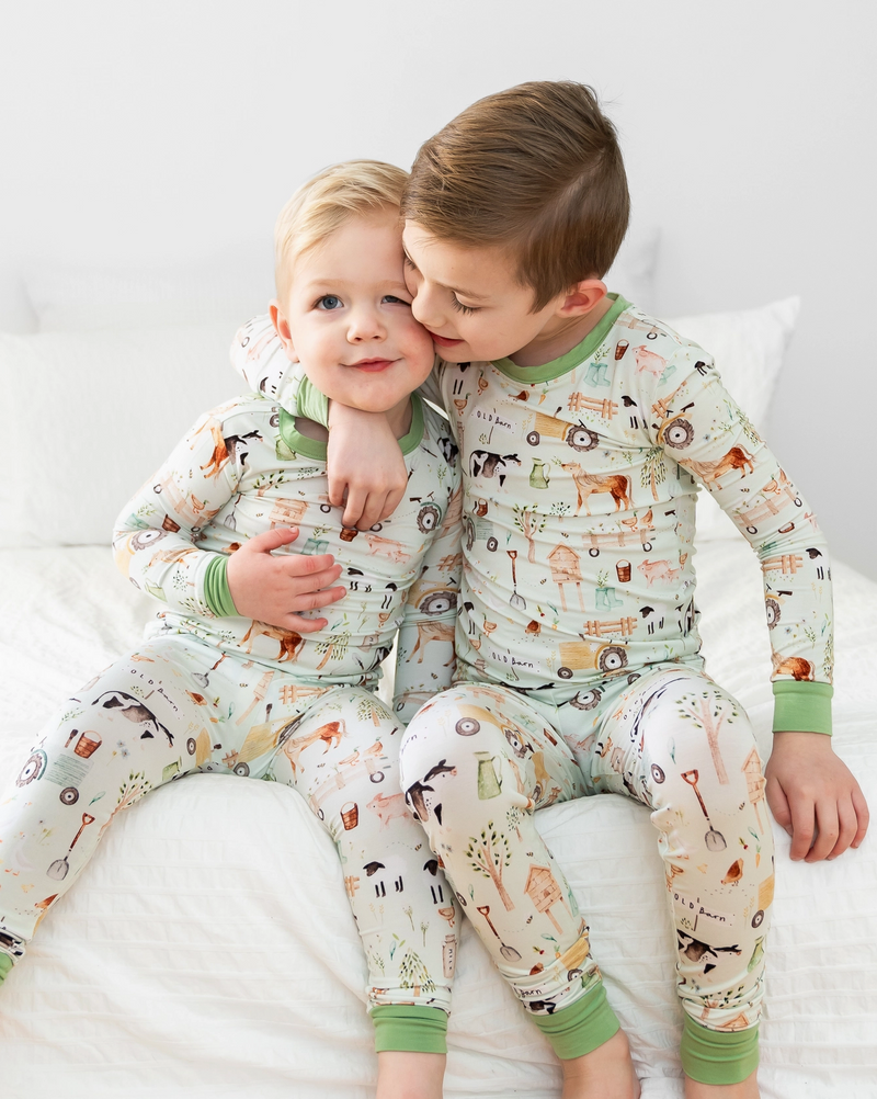 Friendly Farms Bamboo Pajama Set