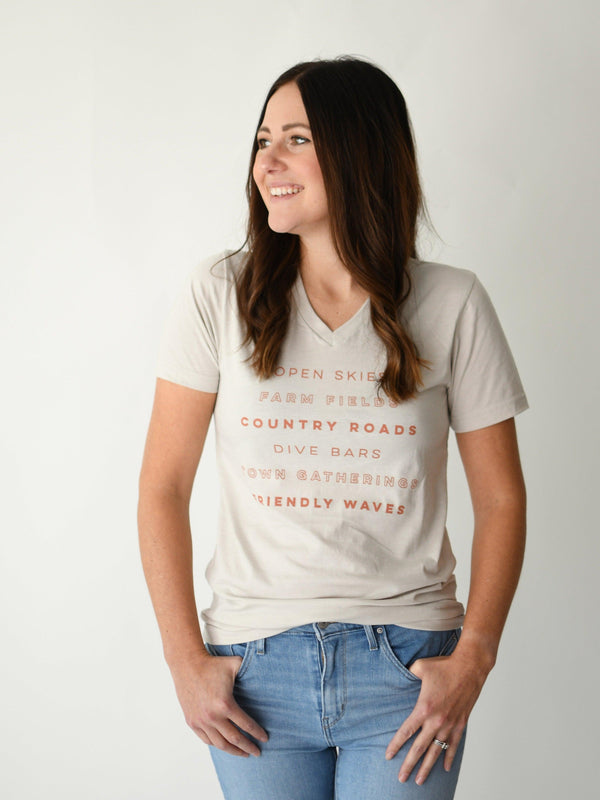 RURAL AMERICA CHECKLIST TEE IN DUST