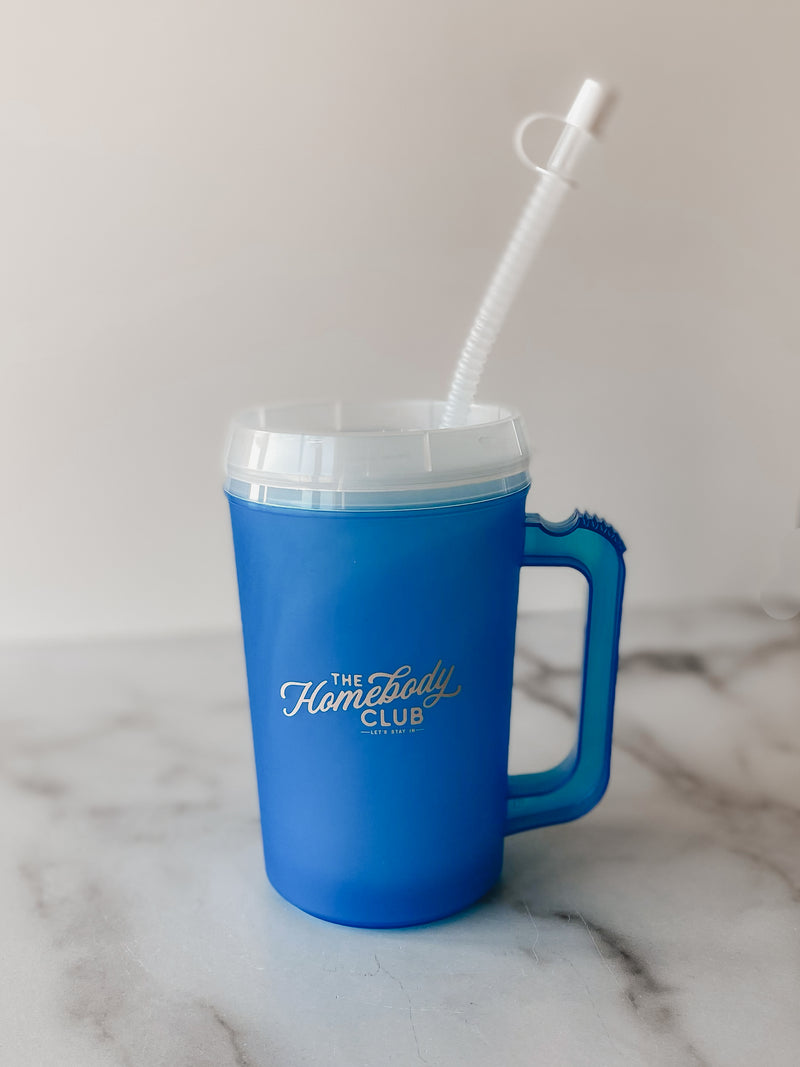 THE HOMEBODY CLUB MEGA MUG | 22 OZ PLASTIC MUG WITH HANDLE