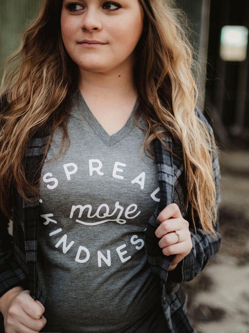 SPREAD MORE KINDNESS TEE IN GRAY V-NECK