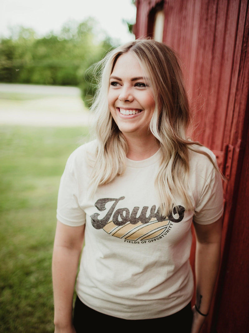 FIELDS OF OPPORTUNITY IOWA TEE IN CREAM